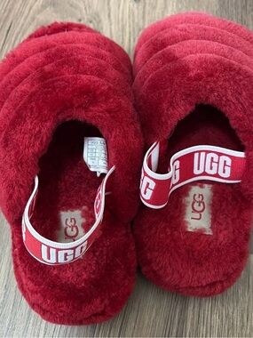 Kids Ugg slippers